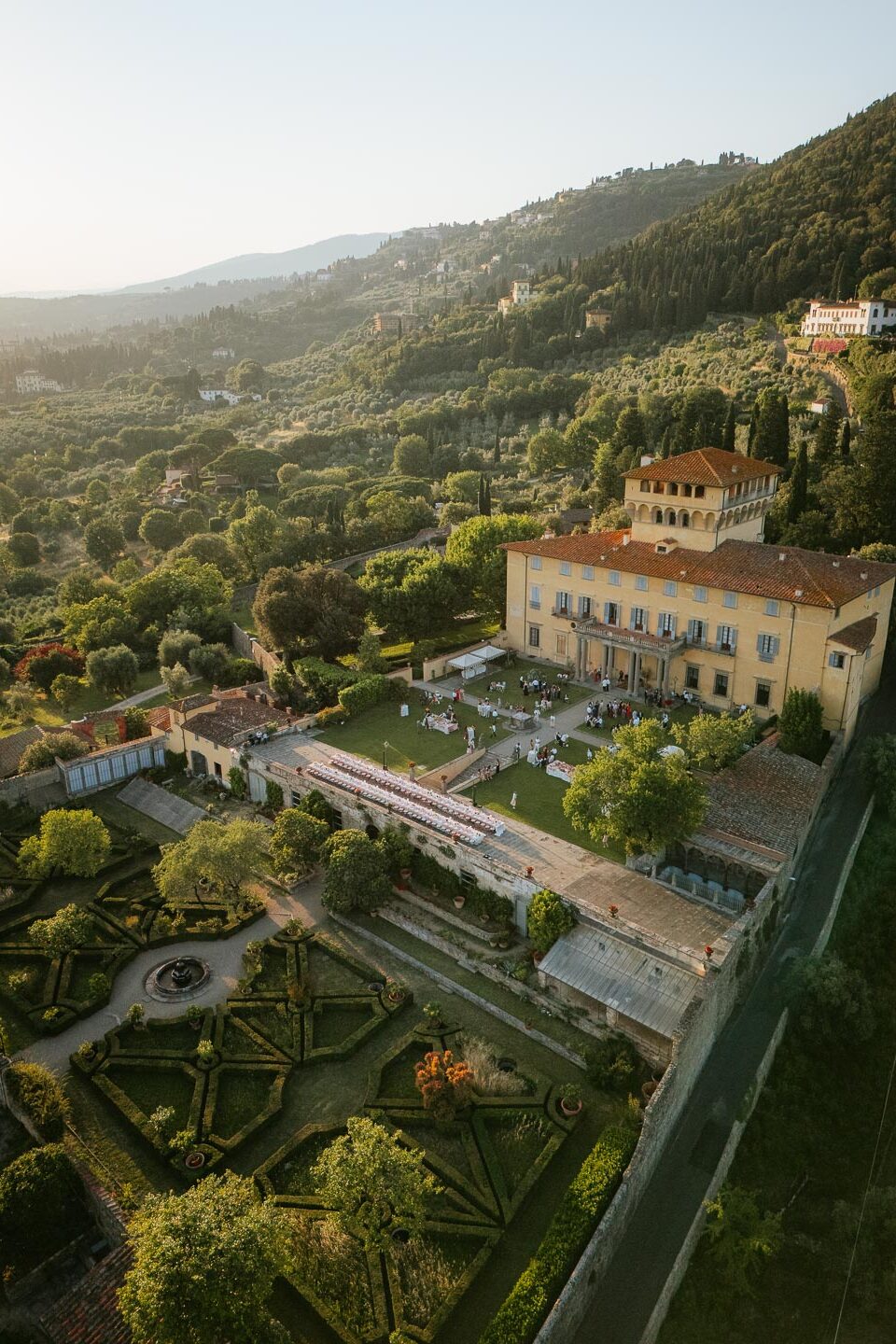 Pauline and Arthur - Destination Wedding photographer Tuscany Villa di Maiano - Matteo Fagiolino