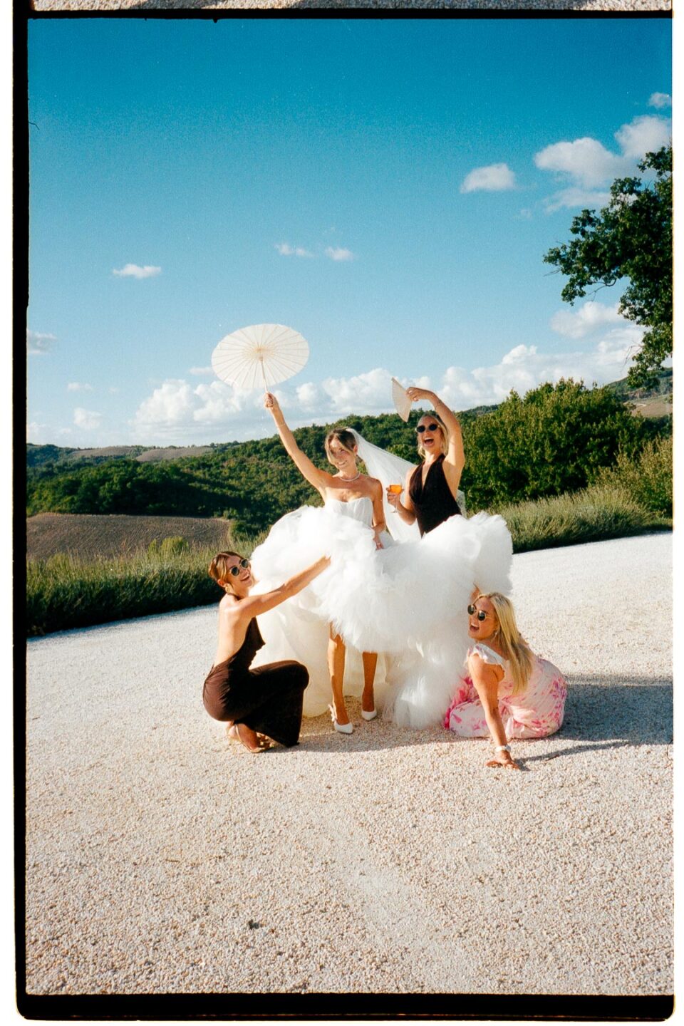 Rebecca and Jack - Destination wedding photographer Film Photography 35mm Tuscany Podere Tesoro - Matteo Fagiolino