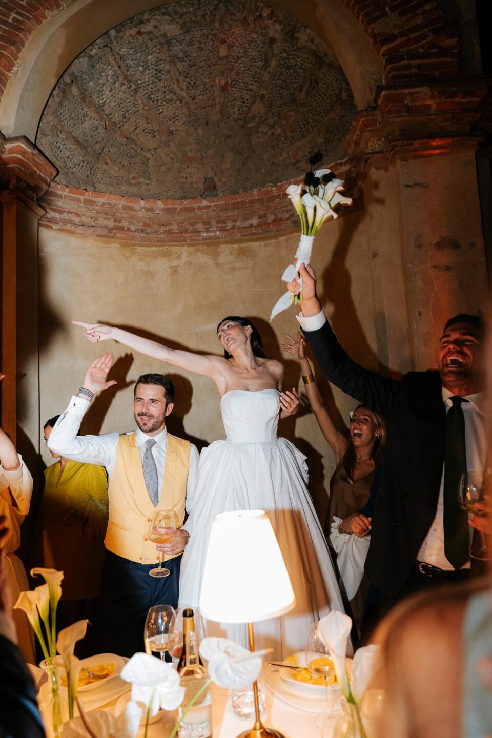 Valentina e Rocco - Destination Wedding photographer Tuscany Villa il Cerretino - Matteo Fagiolino